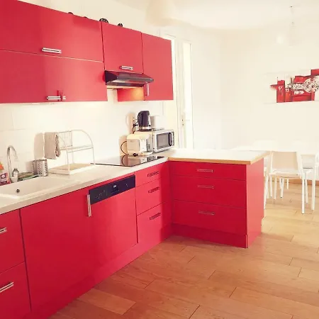 Apartment 3 Boulevard Pasteur
