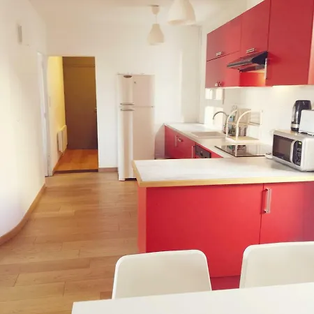 Apartment 3 Boulevard Pasteur *